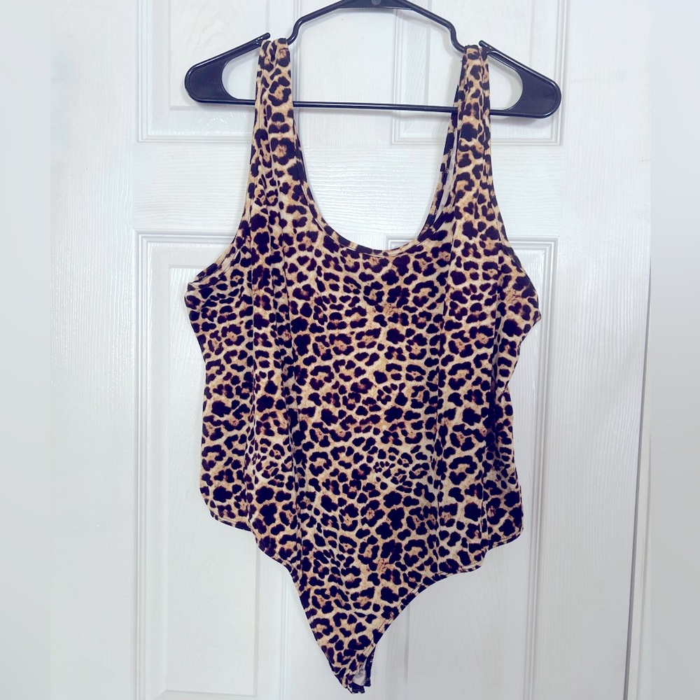 Fashion Nova Leopard Print Bodysuit